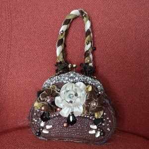 Elegant Stunning Vintage Mary Frances Floral Embellished Handbag Gorgeous
